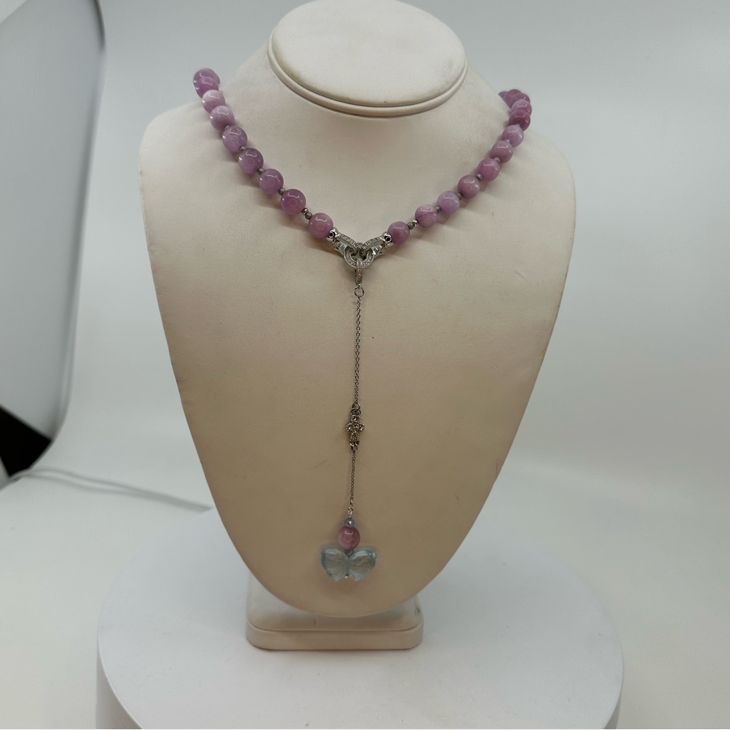 #126 New Handmade Kunzite Beaded Necklace W/ Aquamarine Carved Butterfly Pendant
